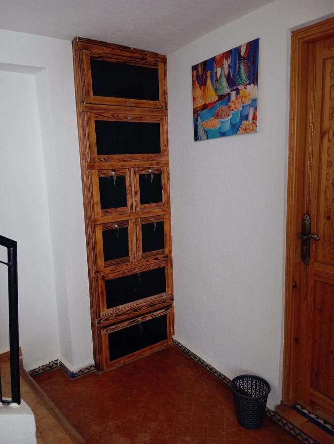 Kayezer Hostel Rabat Exterior photo